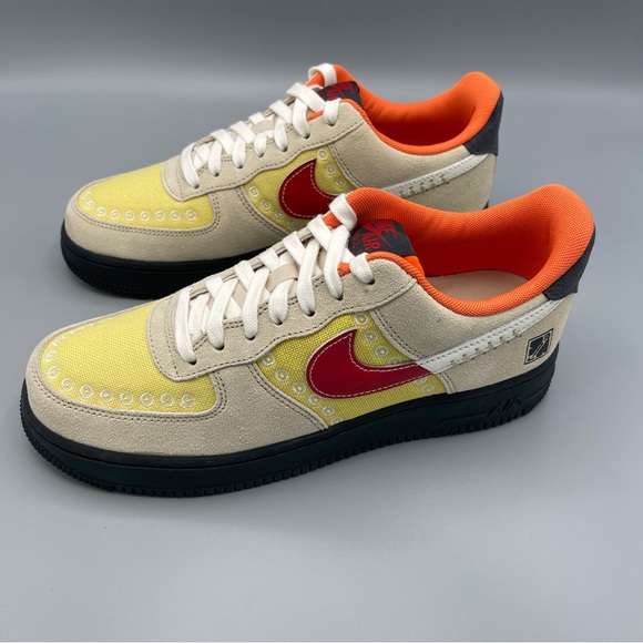 Nike Women Shoes Air Force 1 '07 LX Somos Familia - Picture 12 of 15